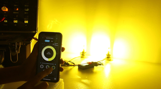 Try the headlight operation controlled by mobile phone Bluetooth